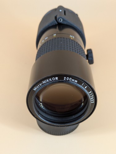 Nikon micro nikkor 200mm - nikon, f/4